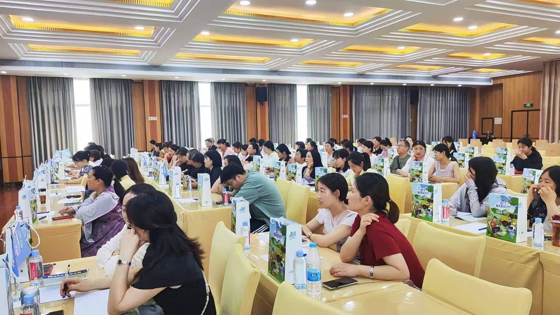 如图片无法显示，请刷新页面